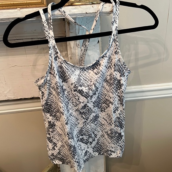 VS Pink workout tank Small - Picture 1 of 3